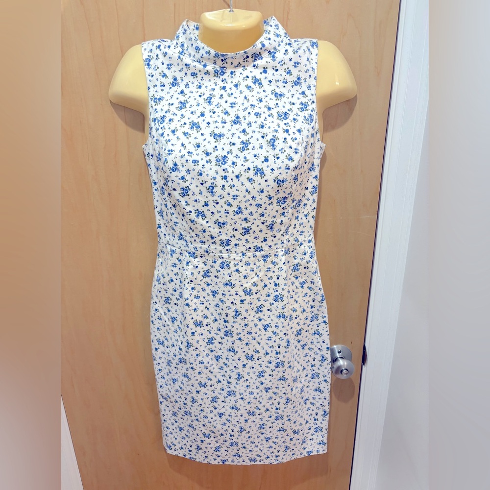 Brooks Brother Mod Floral Knee Length Pencil Dress size 2 Mandarin Collar